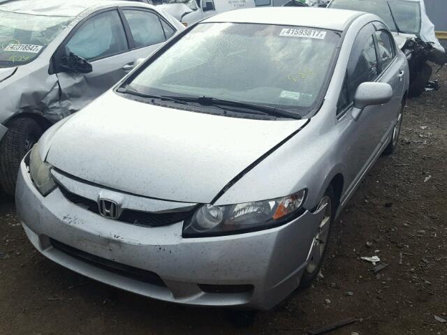 2HGFA16549H539604 - 2009 HONDA CIVIC SILVER photo 2