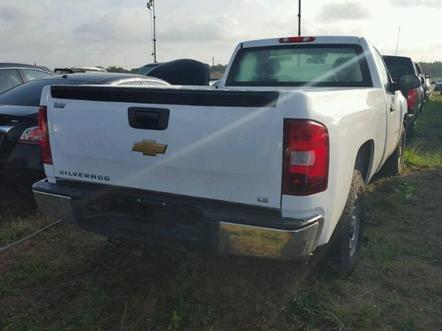 1GCNCPEA5DZ322965 - 2013 CHEVROLET SILVERADO WHITE photo 4