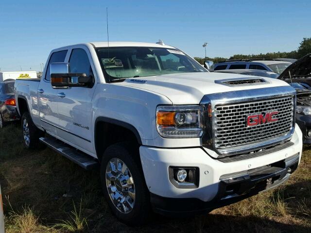 1GT12UEY2HF106348 - 2017 GMC SIERRA WHITE photo 1