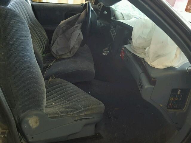 2G1WL52M6W1130899 - 1998 CHEVROLET LUMINA BAS ლურჯი ფოტო 5