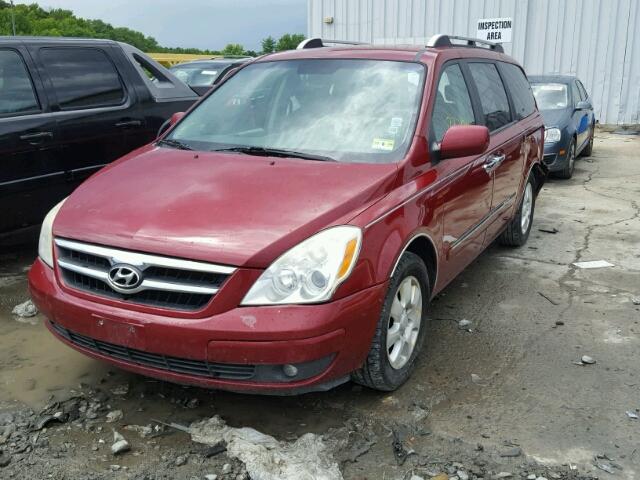 KNDMC233876026265 - 2007 HYUNDAI ENTOURAGE RED photo 2