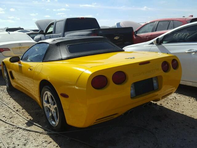 1G1YY32G435132430 - 2003 CHEVROLET CORVETTE YELLOW photo 3