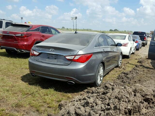 5NPEC4AB4DH505343 - 2013 HYUNDAI SONATA CHARCOAL photo 4