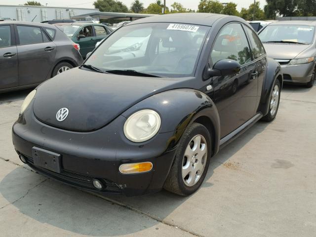 3VWDD21C52M415659 - 2002 VOLKSWAGEN NEW BEETLE 黑色 照片 2