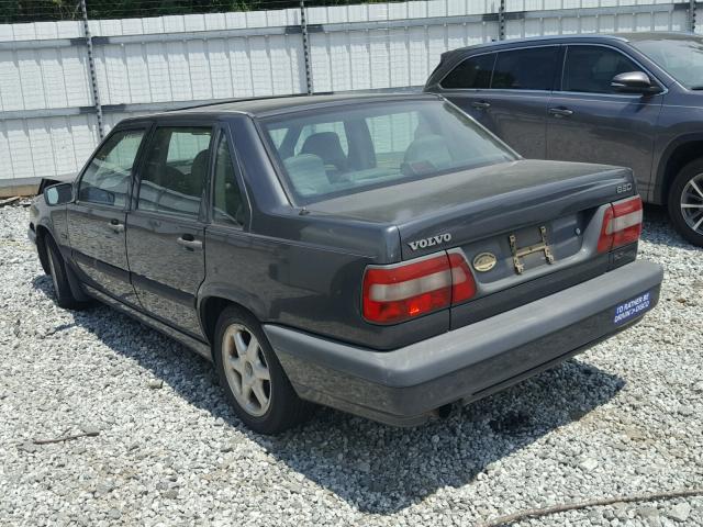 YV1LS5515T1288287 - 1996 VOLVO 850 BASE BLUE photo 3