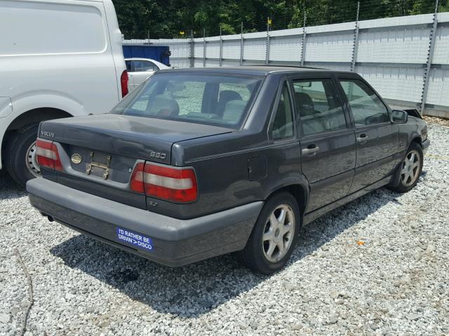 YV1LS5515T1288287 - 1996 VOLVO 850 BASE BLUE photo 4