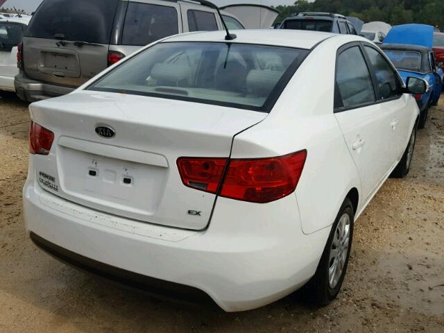 KNAFU4A26A5850688 - 2010 KIA FORTE EX WHITE photo 4