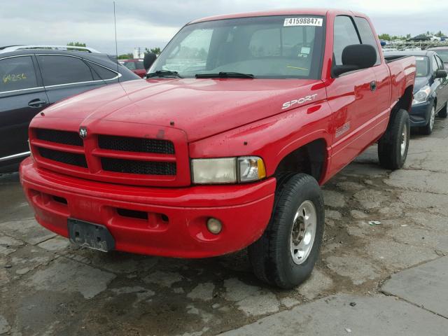 3B7KF2364YG157640 - 2000 DODGE RAM 2500 RED photo 2