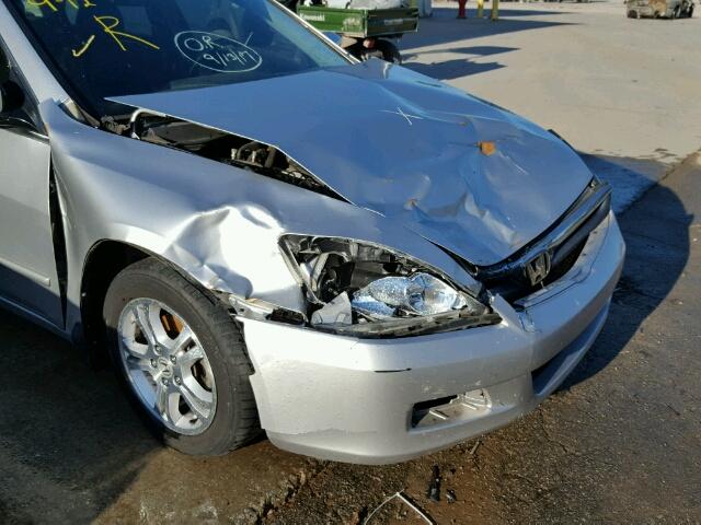 1HGCM56747A190538 - 2007 HONDA ACCORD EX SILVER photo 9