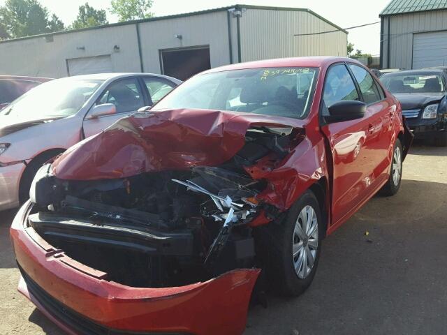 3VW2K7AJ4CM378386 - 2012 VOLKSWAGEN JETTA RED photo 2