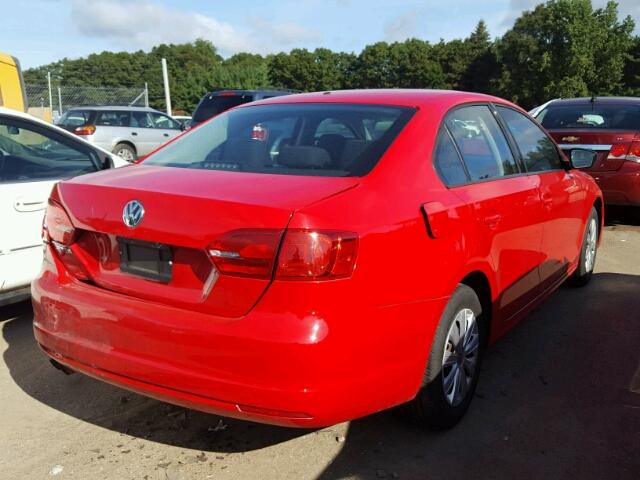3VW2K7AJ4CM378386 - 2012 VOLKSWAGEN JETTA RED photo 4