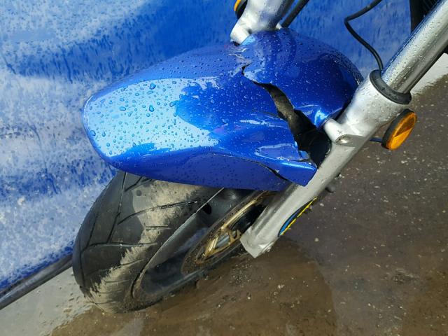 JS1VP52A4Y2100021 - 2000 SUZUKI SV650 BLUE photo 9