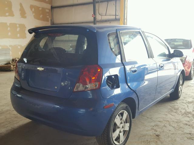 KL1TD62635B388642 - 2005 CHEVROLET AVEO BASE Bleu photo 4