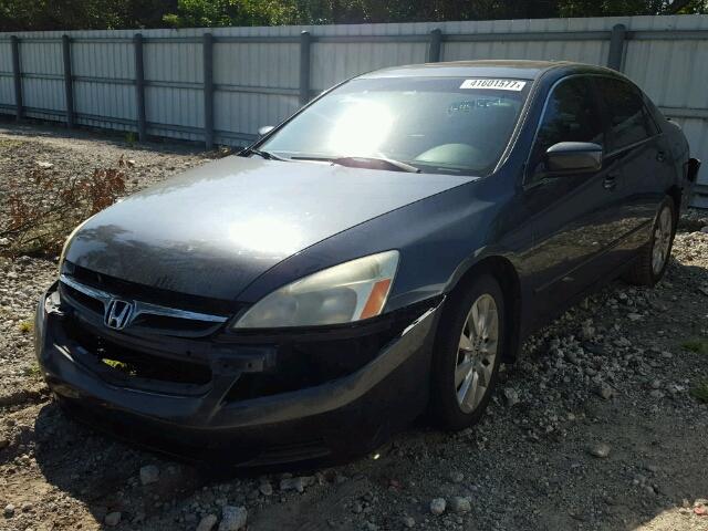 1HGCM66507A025008 - 2007 HONDA ACCORD CHARCOAL photo 2