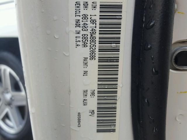 1J8FT48W88D520686 - 2008 JEEP PATRIOT LI WHITE photo 10