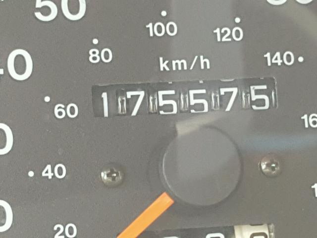 4S6CM58W1W4420572 - 1998 HONDA PASSPORT E 黑色 照片 8