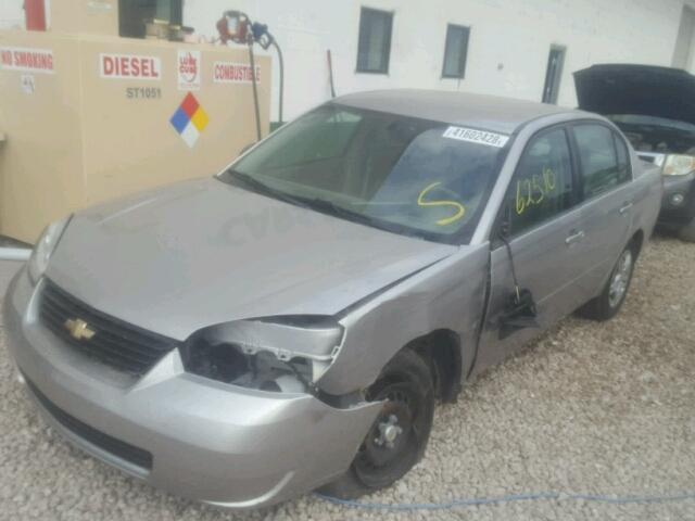 1G1ZS58F98F119688 - 2008 CHEVROLET MALIBU LS 银色 照片 2