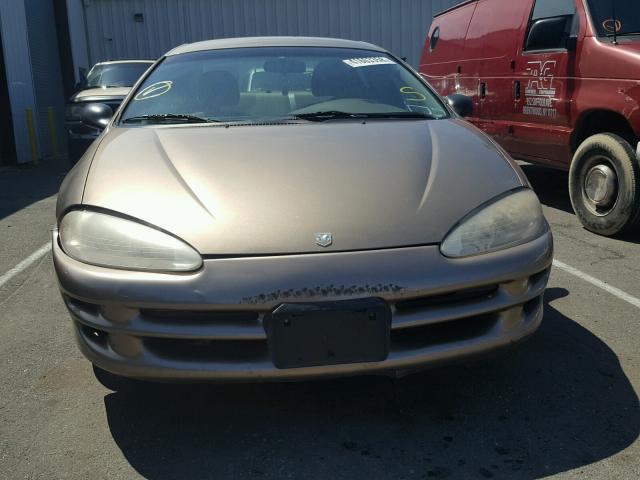 2B3HD46R72H140941 - 2002 DODGE INTREPID S TAN photo 9