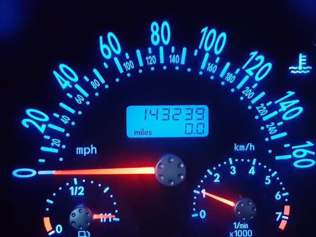 3VWCD21CXYM478616 - 2000 VOLKSWAGEN NEW BEETLE ყვითელი ფოტო 8