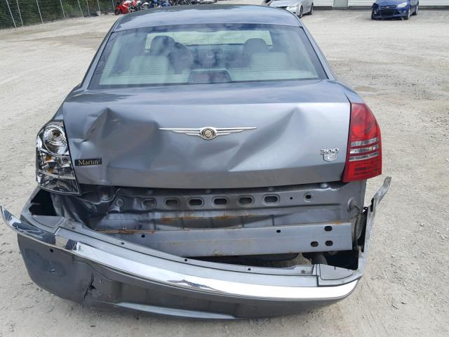 2C3LA63H76H320858 - 2006 CHRYSLER 300C SILVER photo 9