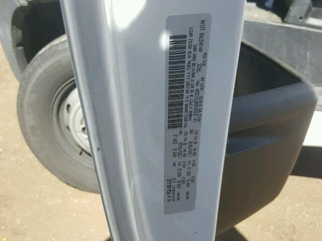 3C6URVHG8FE515504 - 2015 RAM PROMASTER 白色 照片 10