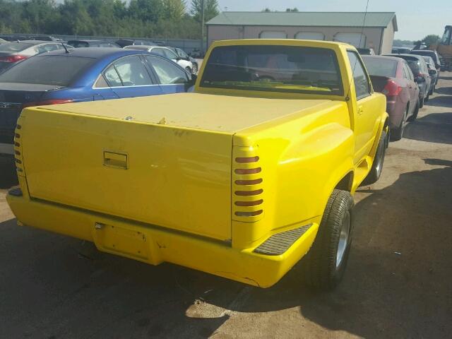 1GTCS14B0E8532446 - 1984 GMC S TRUCK S1 YELLOW photo 4