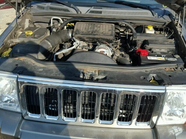 1J8HG58N16C305535 - 2006 JEEP COMMANDER GOLD photo 7