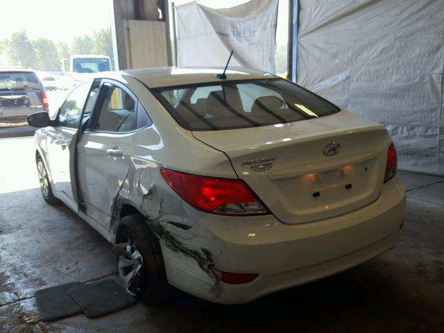 KMHCT4AE0FU872939 - 2015 HYUNDAI ACCENT GLS WHITE photo 3