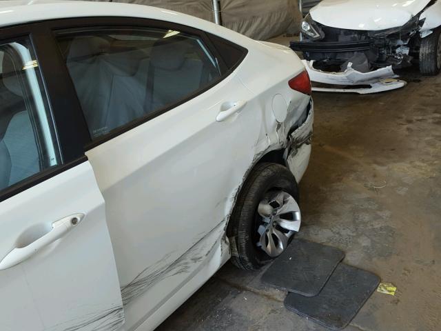 KMHCT4AE0FU872939 - 2015 HYUNDAI ACCENT GLS WHITE photo 9