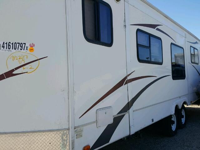 4YDT275278V270672 - 2008 KEYSTONE RV WHITE photo 2