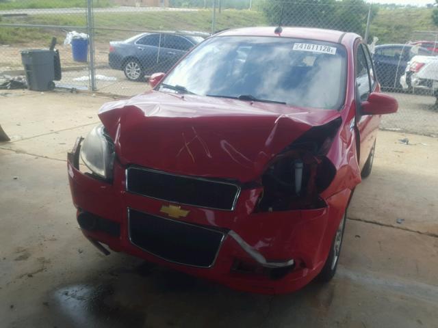 KL1TD66E99B603058 - 2009 CHEVROLET AVEO LS RED photo 2