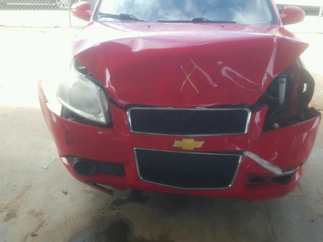 KL1TD66E99B603058 - 2009 CHEVROLET AVEO LS RED photo 9