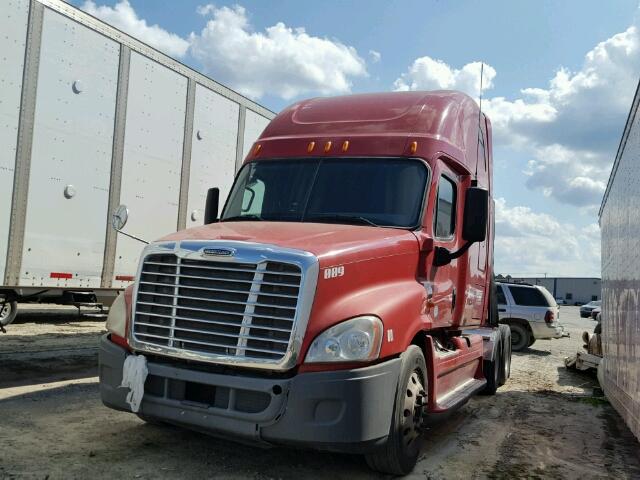 1FUJGLDR79LAH4836 - 2009 FREIGHTLINER CASCADIA 1 RED photo 2