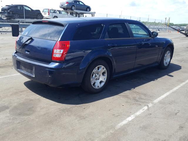 2D4FV47T86H300587 - 2006 DODGE MAGNUM SE BLUE photo 4