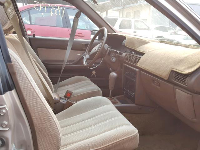 4T1SV21E5MU444470 - 1991 TOYOTA CAMRY DLX TAN photo 5