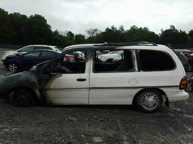 2FMDA5143SBD34940 - 1995 FORD WINDSTAR W WHITE photo 10