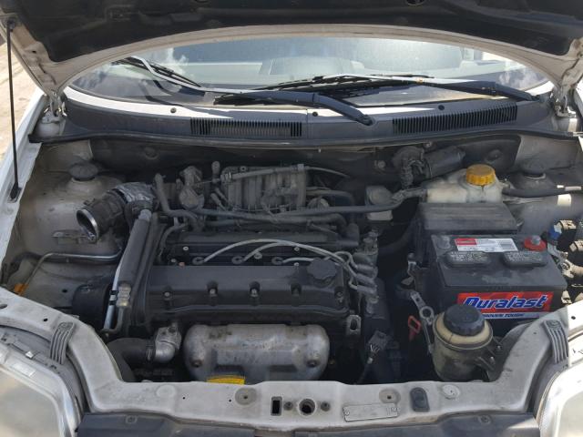 KL1TJ62654B131540 - 2004 CHEVROLET AVEO LS WHITE photo 7