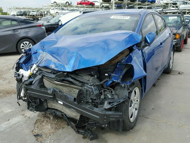 KNAFX4A66F5339709 - 2015 KIA FORTE LX BLUE photo 2