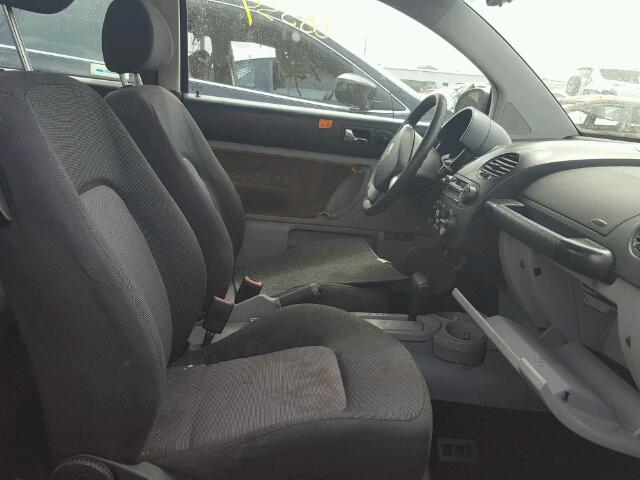 3VWBK21C03M437177 - 2003 VOLKSWAGEN NEW BEETLE 黑色 照片 5