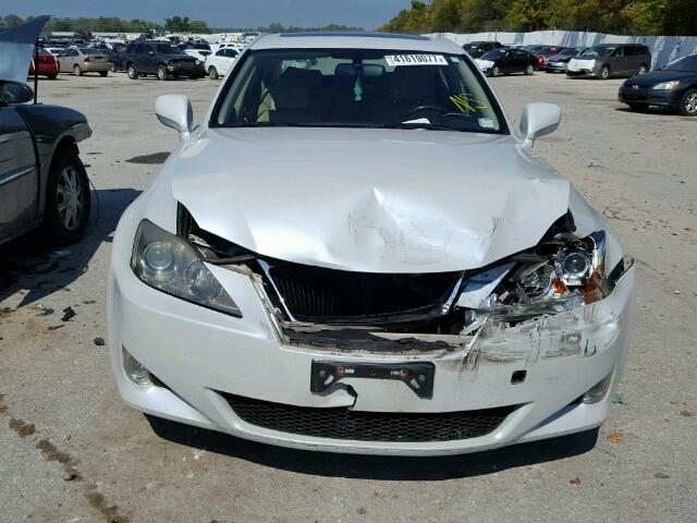 JTHCK262475009792 - 2007 LEXUS IS 250 CREAM photo 9