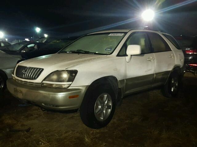 JT6GF10U6Y0055061 - 2000 LEXUS RX 300 WHITE photo 2