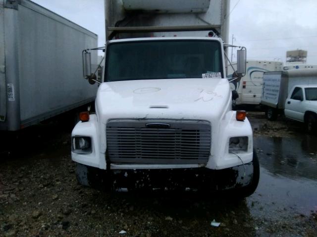 1FVABSAK64HM77781 - 2004 FREIGHTLINER MEDIUM CON WHITE photo 10