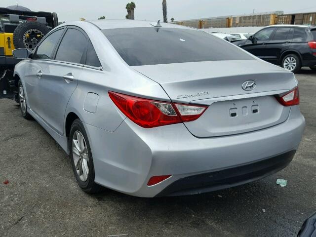 5NPEB4AC6EH924467 - 2014 HYUNDAI SONATA SILVER photo 3