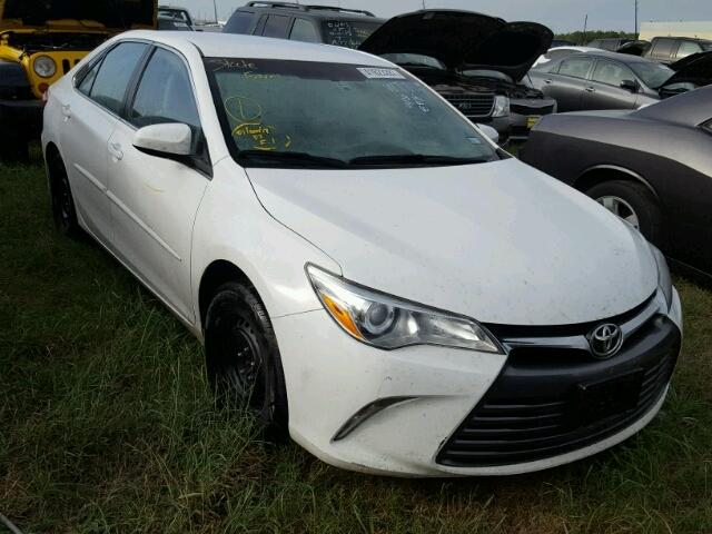 4T1BF1FK1FU023354 - 2015 TOYOTA CAMRY LE GRAY photo 1