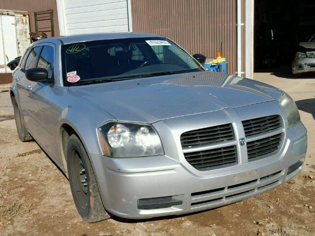 2D4FV48V75H160725 - 2005 DODGE MAGNUM SXT SILVER photo 1