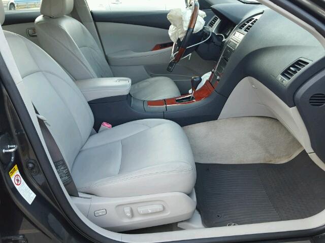 JTHBJ46G672010708 - 2007 LEXUS ES 350 GRAY photo 5