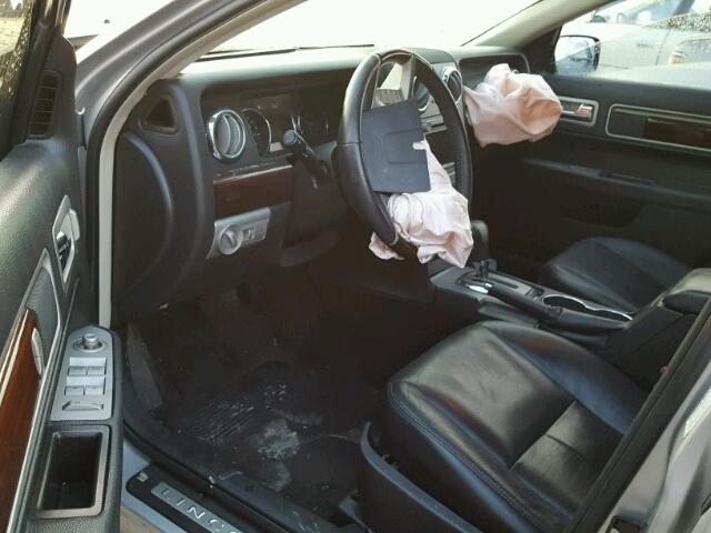 3LNHM28T47R630532 - 2007 LINCOLN MKZ ნაცრისფერი ფოტო 9