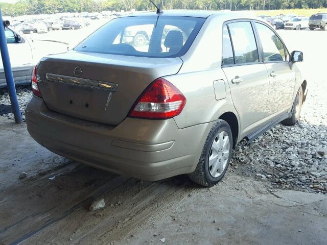 3N1BC11E09L407352 - 2009 NISSAN VERSA S GOLD photo 4