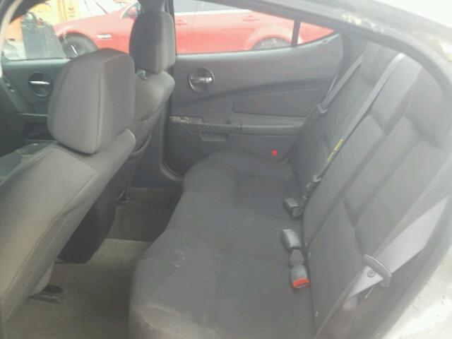 2G2WP522741358079 - 2004 PONTIAC GRAND PRIX SILVER photo 6