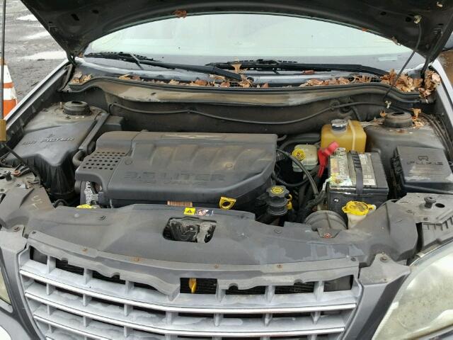 2C8GF68424R525014 - 2004 CHRYSLER PACIFICA GRAY photo 7